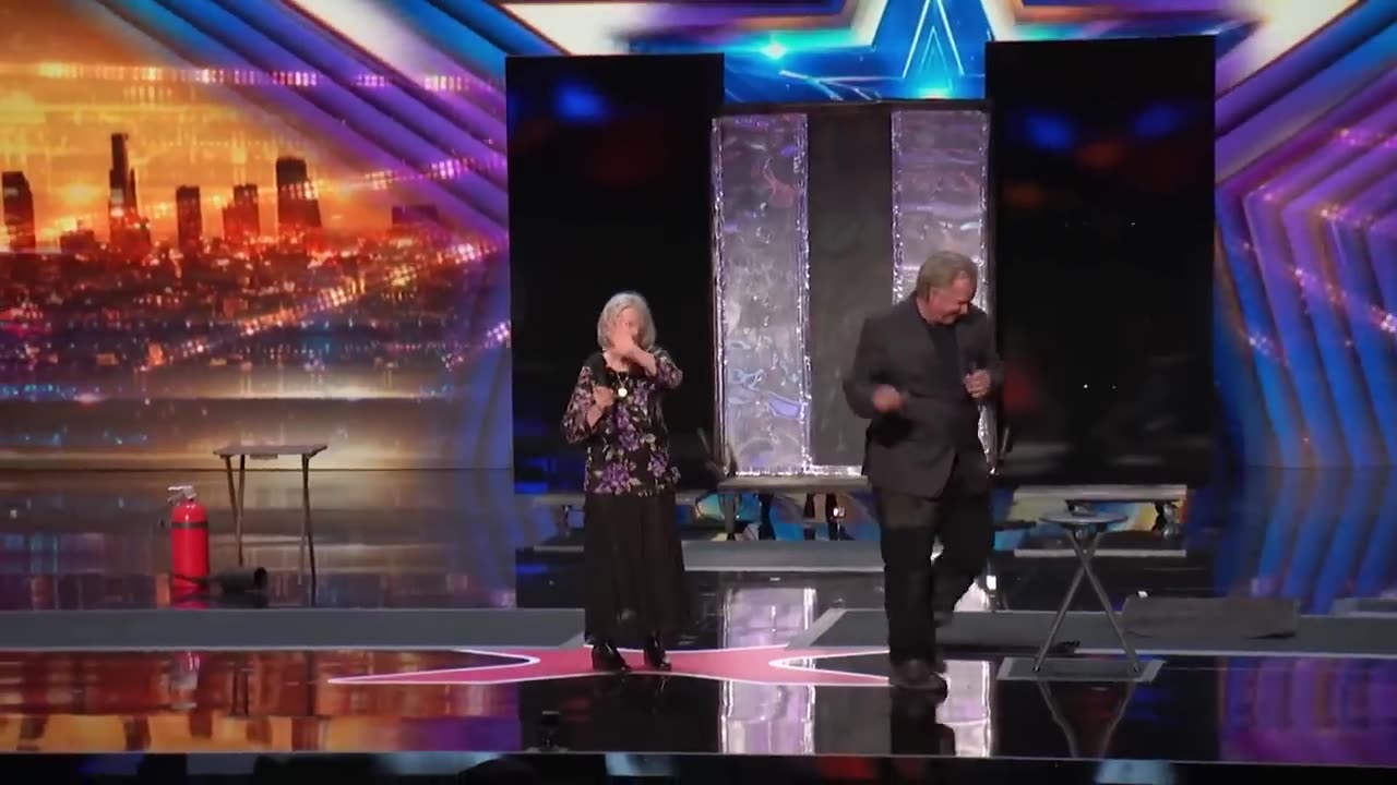 Mad Man Sets Himself ON FIRE on America's Got Talent 2023!