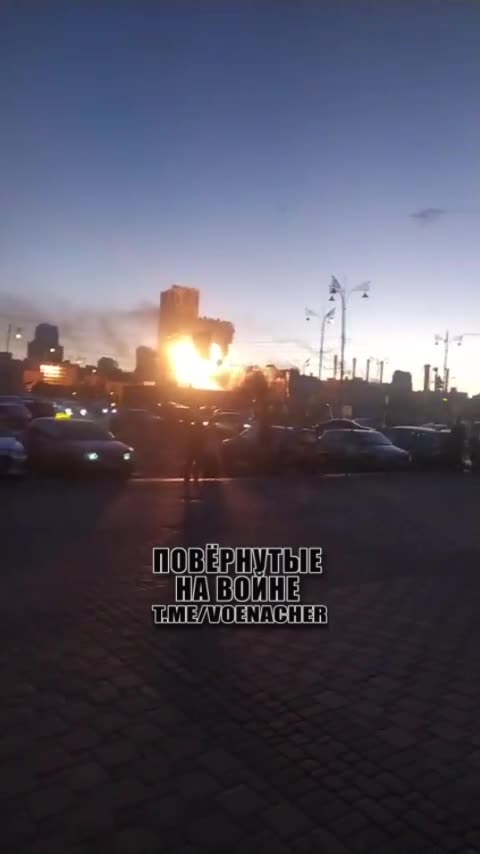 Arrival of a Geran-2 Drone at an Energy Facility in Kiev