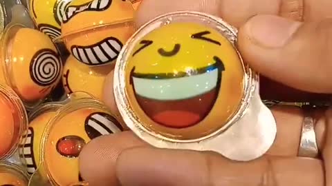 Filling Platter With Smiley