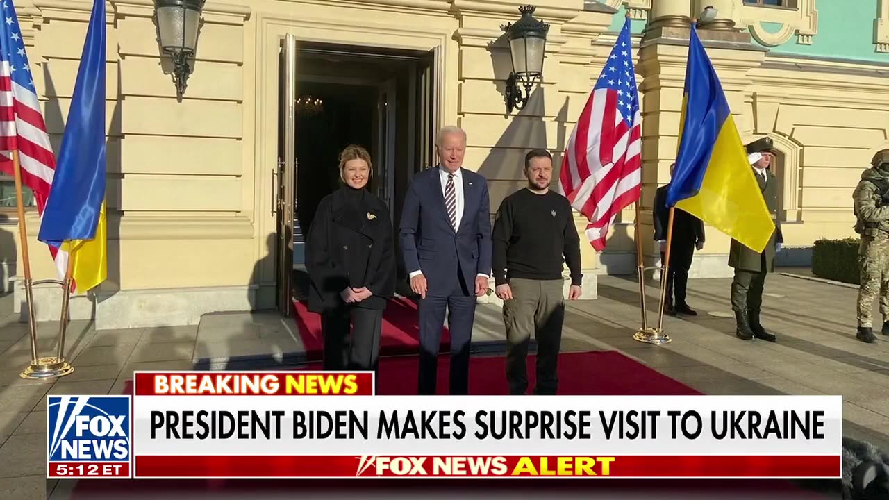 Biden makes surprise visit to Ukraine