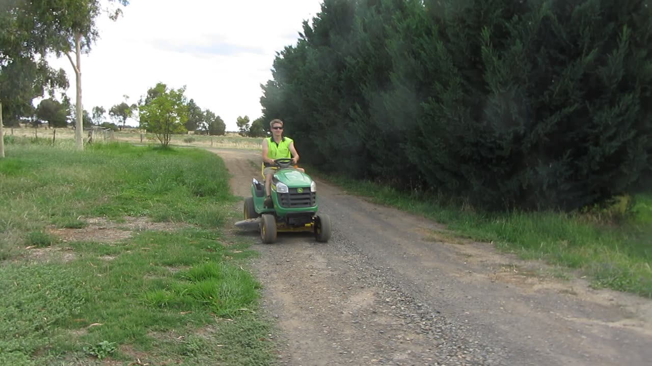 Conor Tezza's Fake Tractor Adventure 5