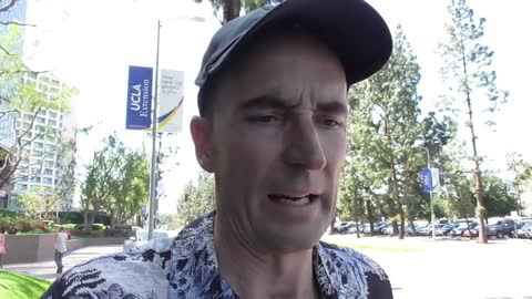 335B. Gang Stalking 4 Reptilian Movies, Media Shoot, Why Homeless (April 7 2017)