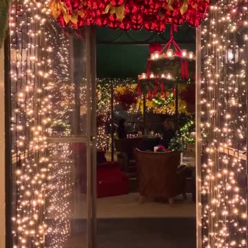 The ultimate Christmas magic at Villa d'Este Lake Como! 😱✨🎄