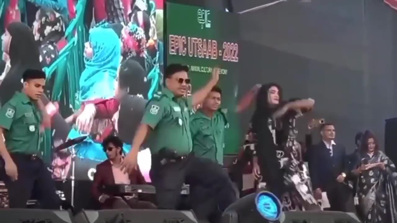 Bangladeshi Police Dance | 100% dance