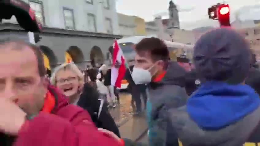 Mainstream media chased away from anti Coronavirus passport and mandate protest in Austria.