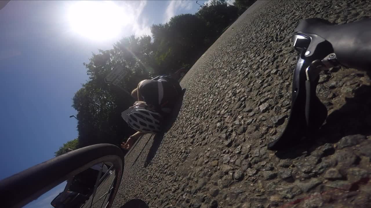 Cyclist hit in roundabout by driver failing to signal