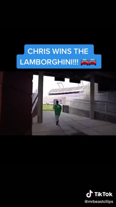 CHRIS WINS THE LAMBORGHINI