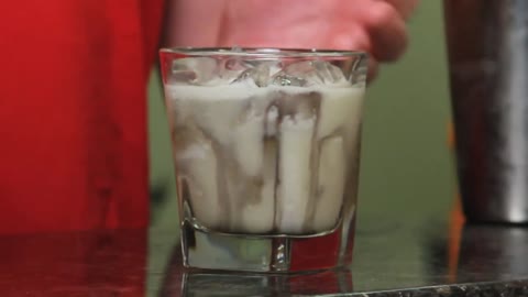 How To Make A Paranormal Activity Cocktail | Drinks Made Easy