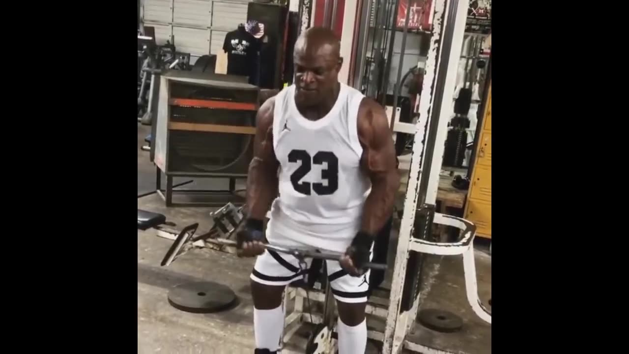 Ronnie Coleman 2019 Training - He lost all of his gains...