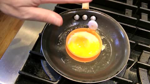 Make Eggs Like McDonald's Does!