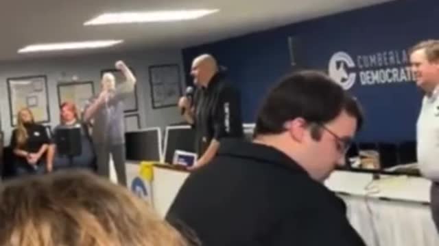 Fetterman Embarrasses Himself In Front Of Everyone Talking About "Thankscoming"