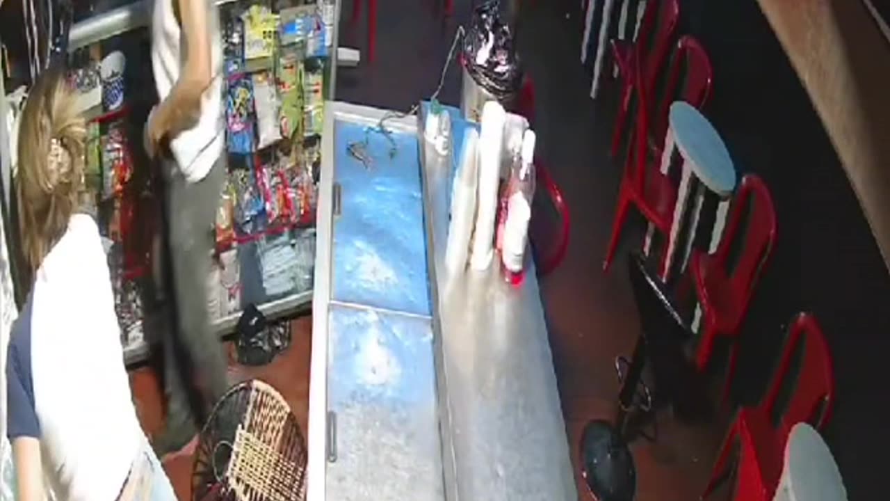 ATRACO EN TIENDA EN BUCARAMANGA