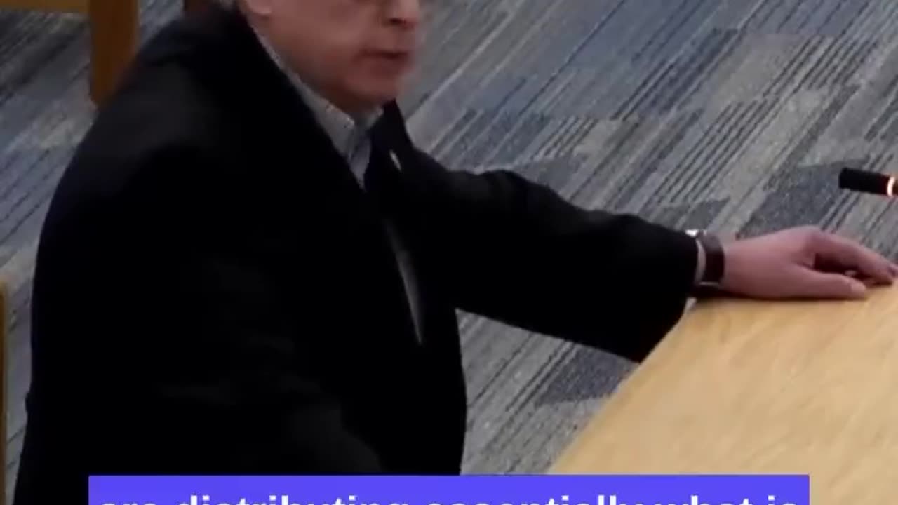 Mayor dismisses school board due to permissive child pornography