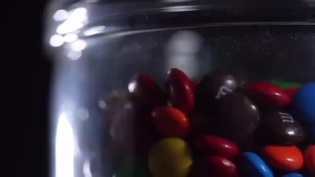 BYE BYE M&M‘s