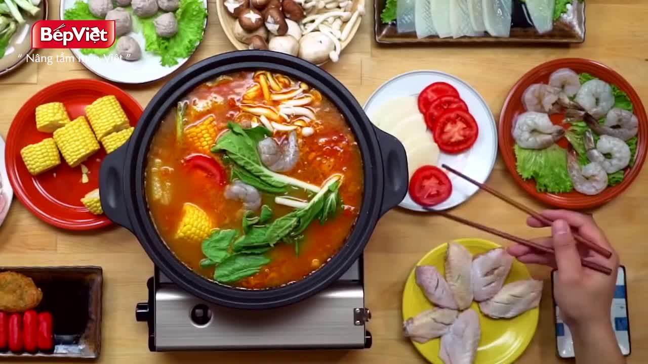 Lẩu Thái tại gia với Xốt lẩu TOMYUM chua cay cực đã