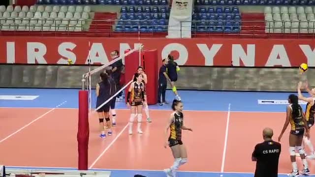 Lee Dayeong Warming Up