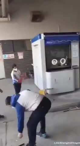 China: Aufstände gegen die #ZeroCOVID-Öffnungsstrategie in Zhengzhou