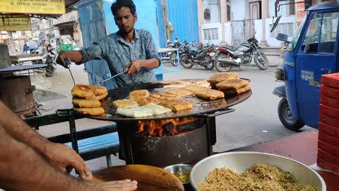 RANGOONI PARATHA