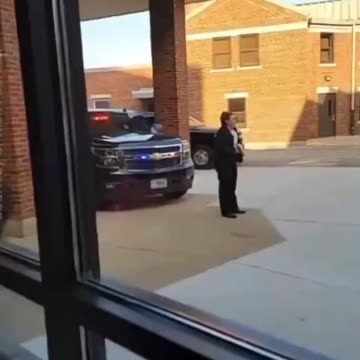 Donald Trump arrives at Hospital after getting shot