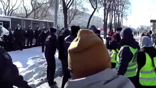 Russia detains protesters opposed to Ukraine invasion