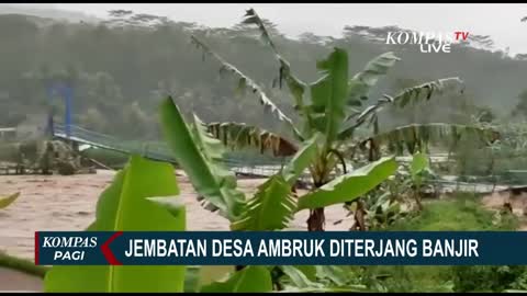 Jembatan Gantung Sepanjang 70 Meter di Cianjur Ambruk Akibat Diterjang Banjir Bandang!