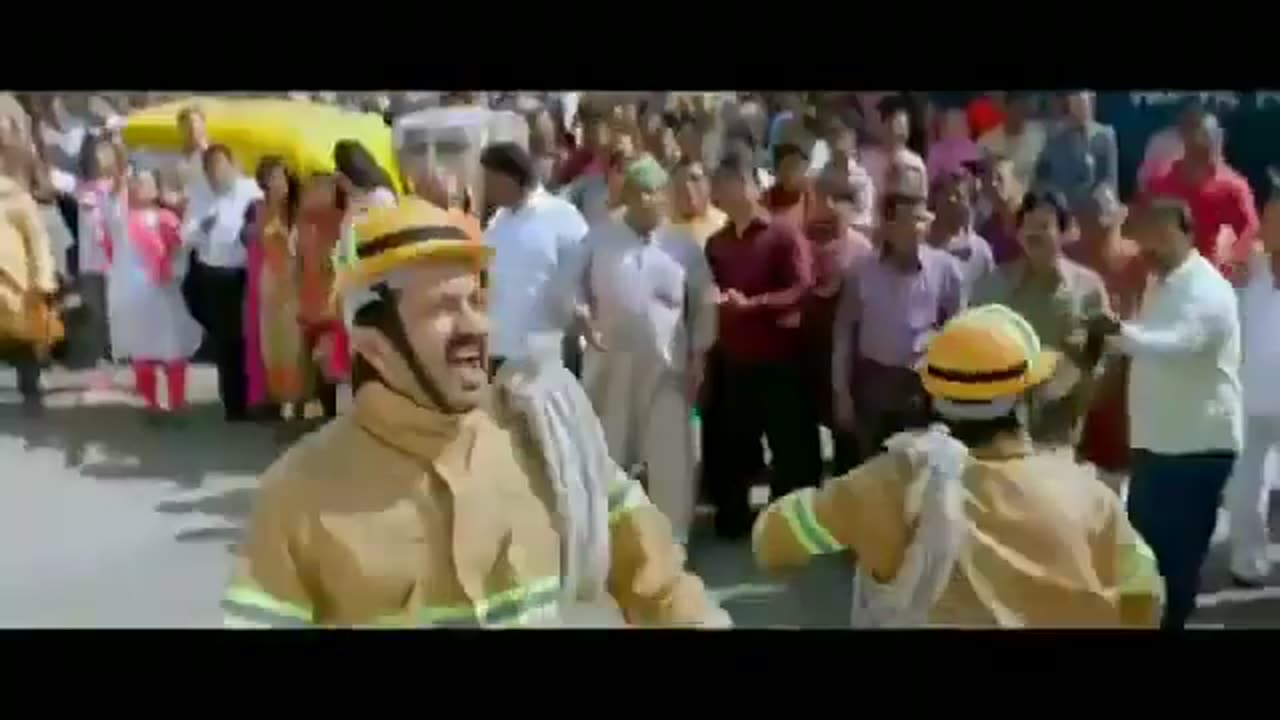 Best comedy scene of total dhamal movie