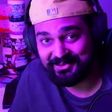 there's alot of dumbasses in this situation #shorts