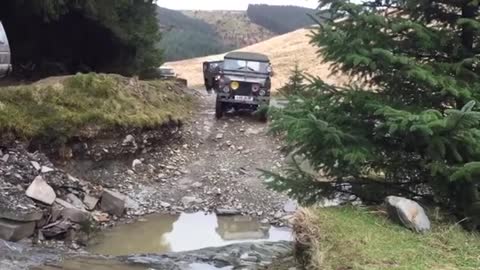 Florida land rover lightweight stratum