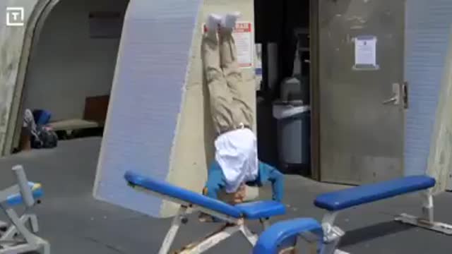 Old Man Weightlifting