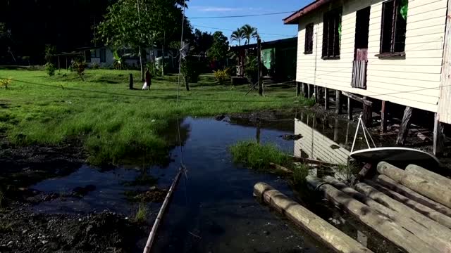 Stay or flee? Fijians forced to abandon disappearing homes