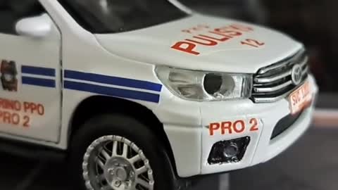 Philippine National Police Car • Toyota Hilux • Scale 1:36