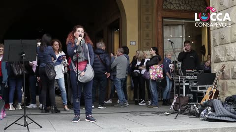 Intervento di Micaela e Federica, testimonianze di danneggiati - 365 VOLTE NOI (BO) | Video 10 di 15