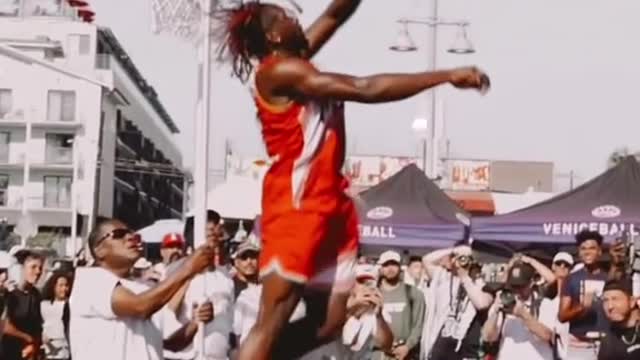 He has serious hops 😤 (kingdacIG) #verticaljump #hegotup #nodaysoff