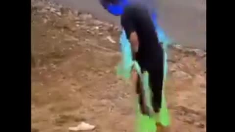 Dosto ise ladke ka karnama 😱 dekhiye kaise ye daru pi kar rada kar raha hay ap bhi heran ho jaogay