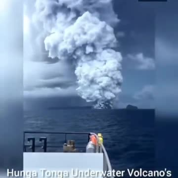 Tonga 🇹🇴 Volcano Eruption
