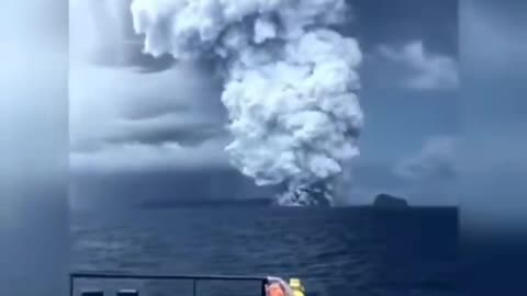 Tonga 🇹🇴 Volcano Eruption