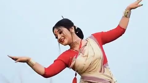 Assamese Bihu dance💕