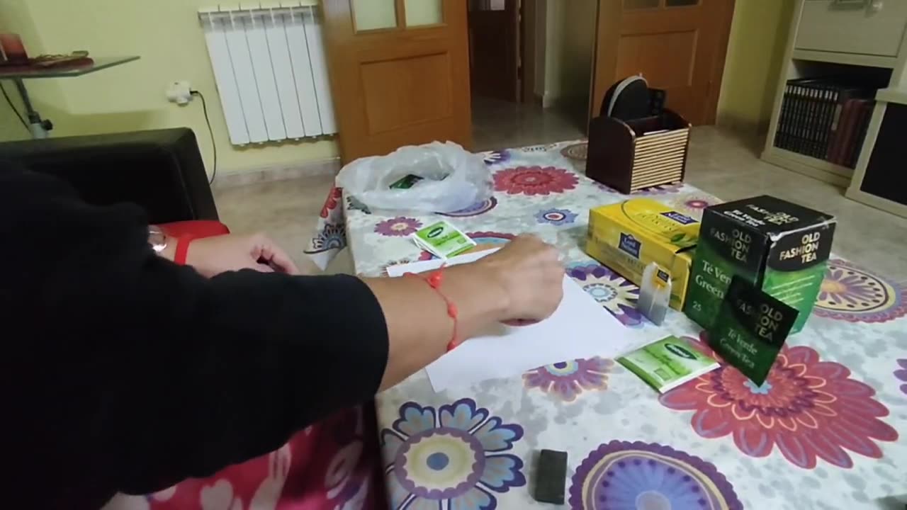 Magnetic Tea