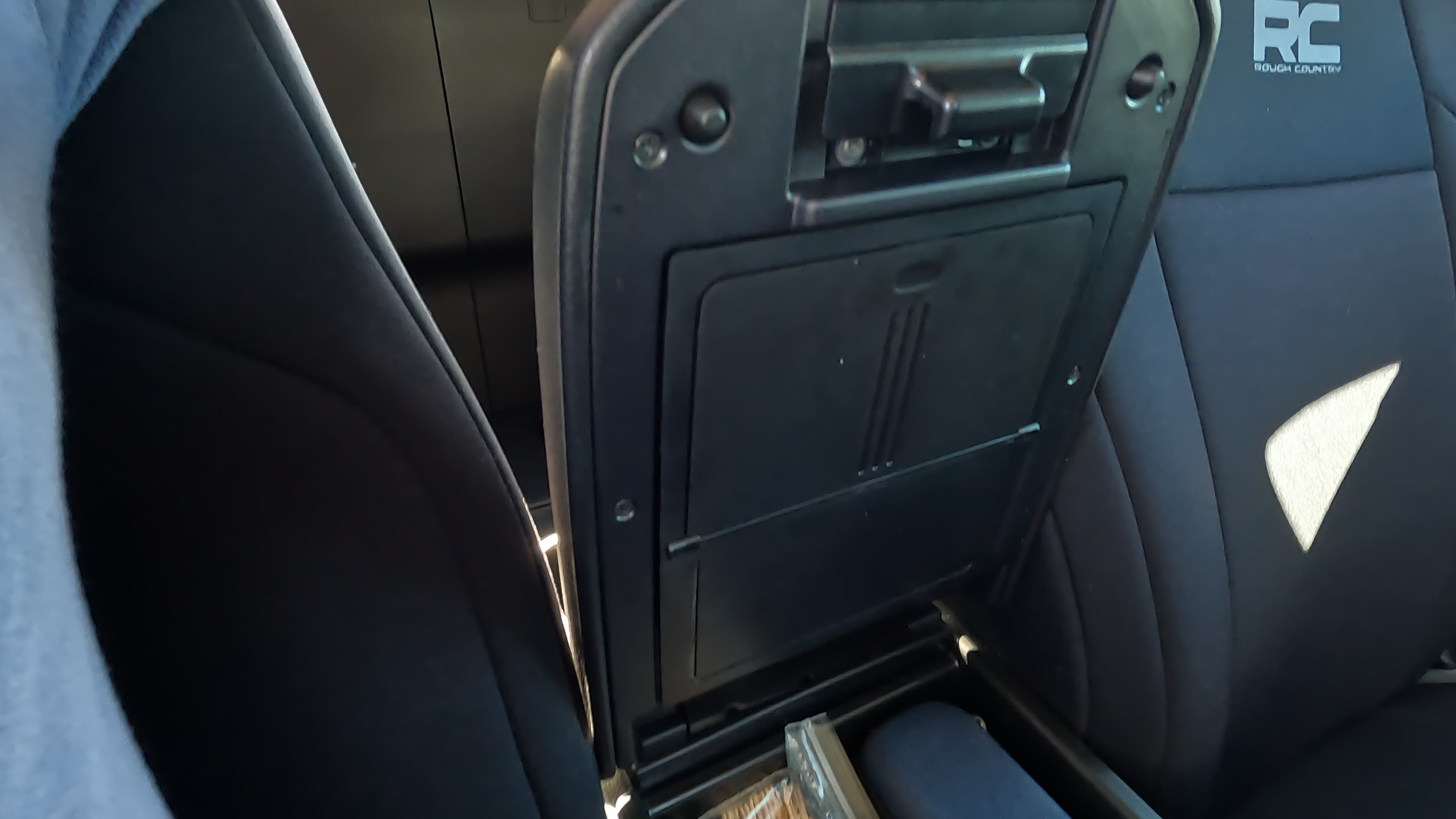 Center Console Tray and Separators, Console Lid Compartment, Glove Box ...