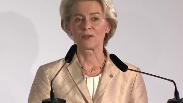 Von der Leyen calls on EU to club together to restock gas in 2023