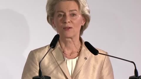 Von der Leyen calls on EU to club together to restock gas in 2023