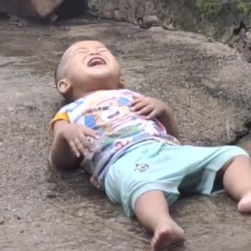 Kiếp trai nghèo gian chuân là thế. 😏😏