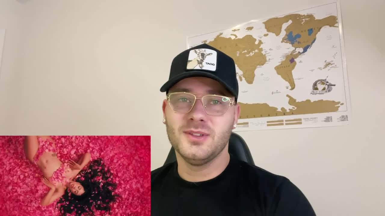 KALI UCHIS - I WISH YOU ROSES / REACTION VIDEO