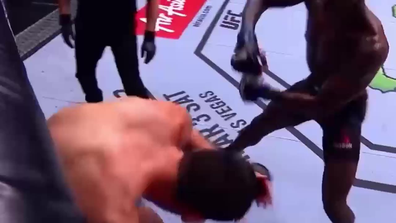 UFC Debut Israel Adesanya vs Rob Wilkinson Melhores momentos PT2