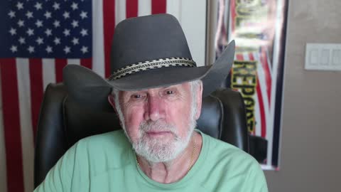 Fans Gave Senator Ted Cruz The Bird At Yankees Game!