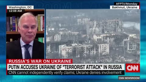 Military analyst says this is Ukraine's best course of action now