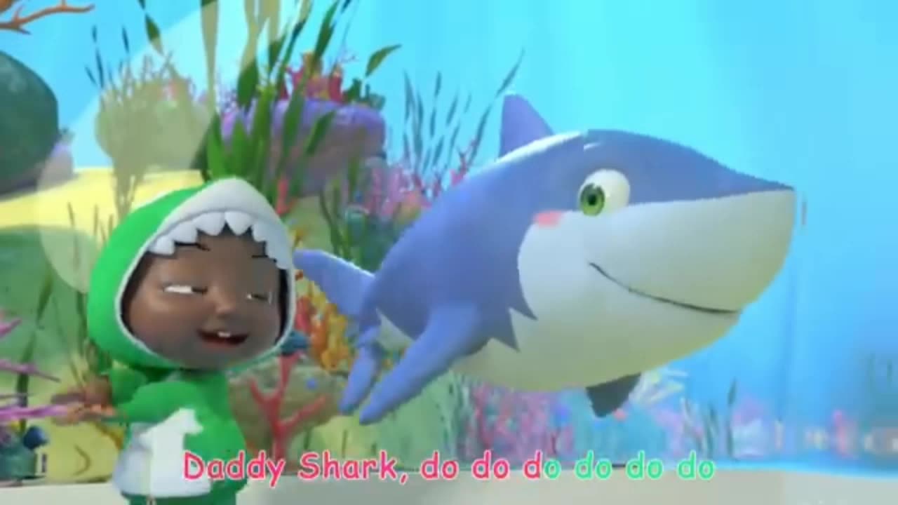 Baby Shark (Submarine Version), Little Boy in water Singing Song, Most Popular Song, Part -1