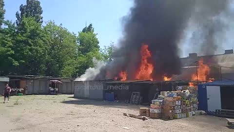 Strašlivé záběry z tržnice v Doněcku po ostřelování ukronacisty