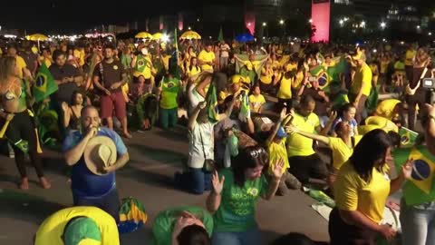 Bolsonaro voters pray as rival Lula wins Brazil presidential runoff | AFP