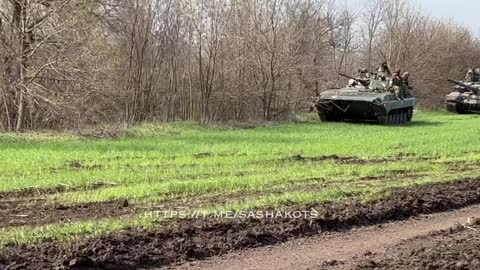 Russian tank column south of Izyum